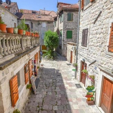 Majka Guest House Kotor Bagian luar foto