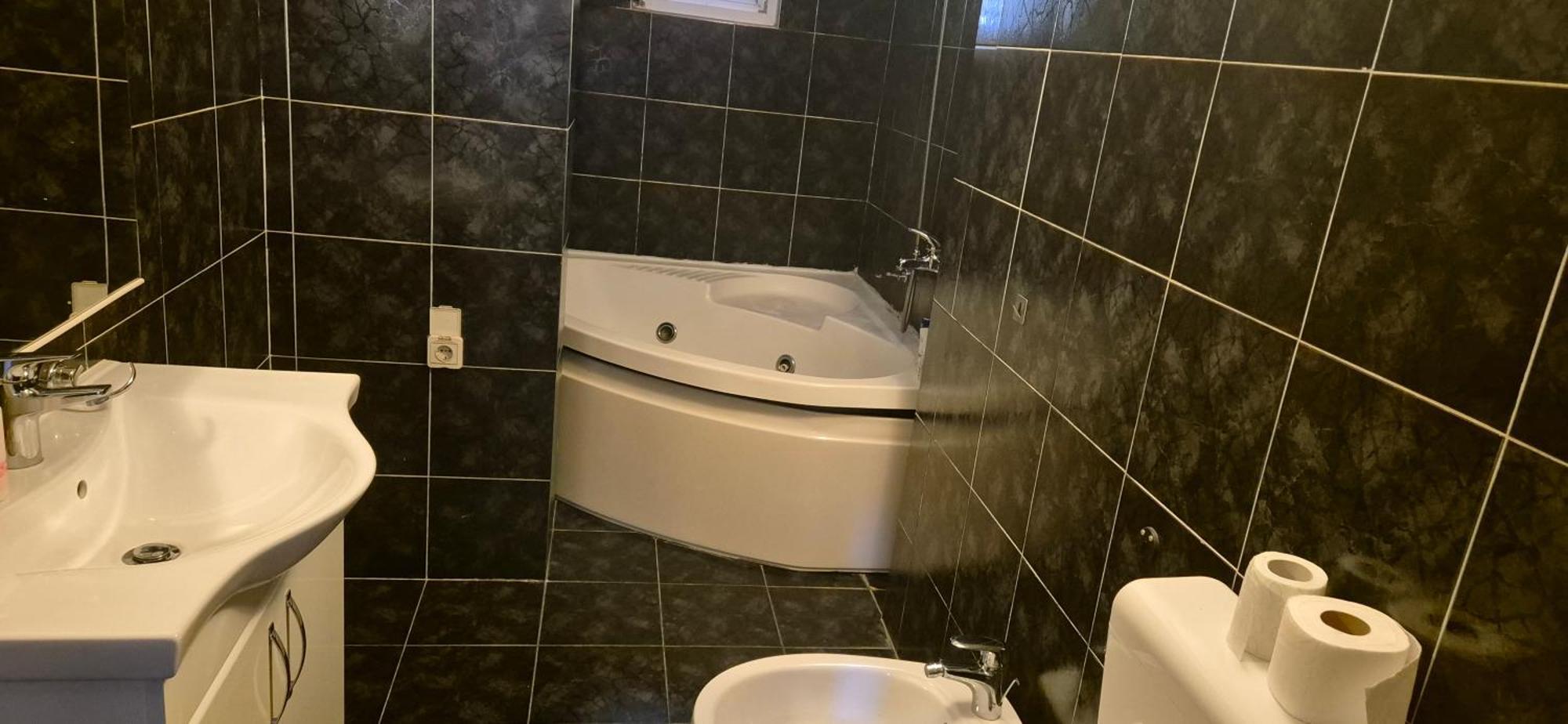Majka Guest House Kotor Bagian luar foto