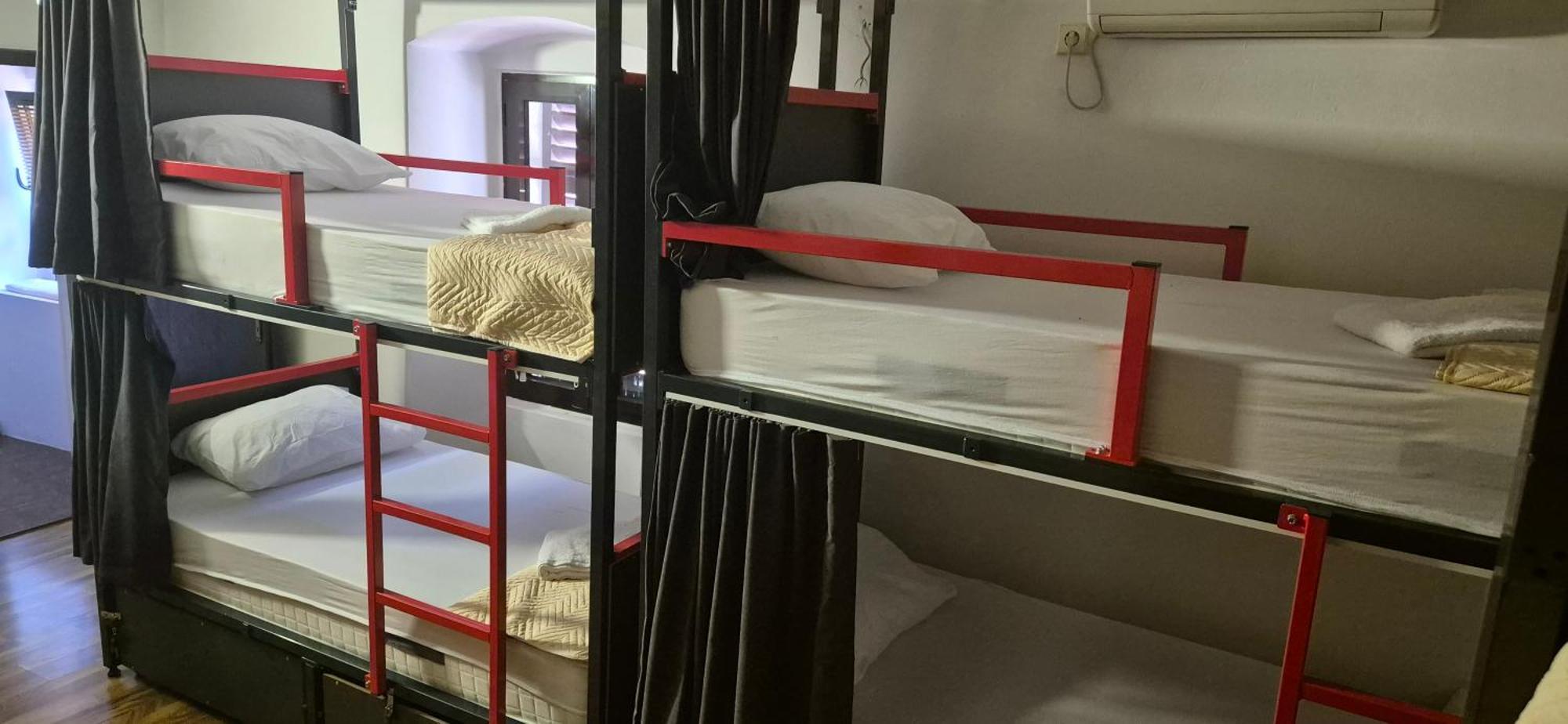 Majka Guest House Kotor Bagian luar foto